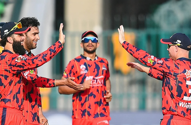 David Warner Rallies Karachi Kings Before Lahore Qalandars Showdown